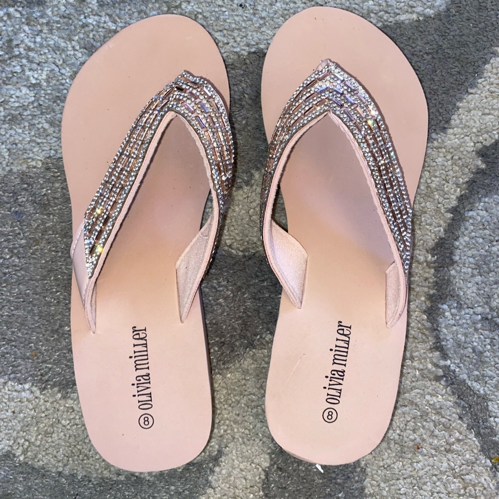 Size 8 pink flip flops with wedge